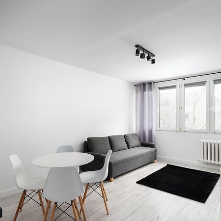 Wierzbno Modern Apartment Varsóvia Exterior foto