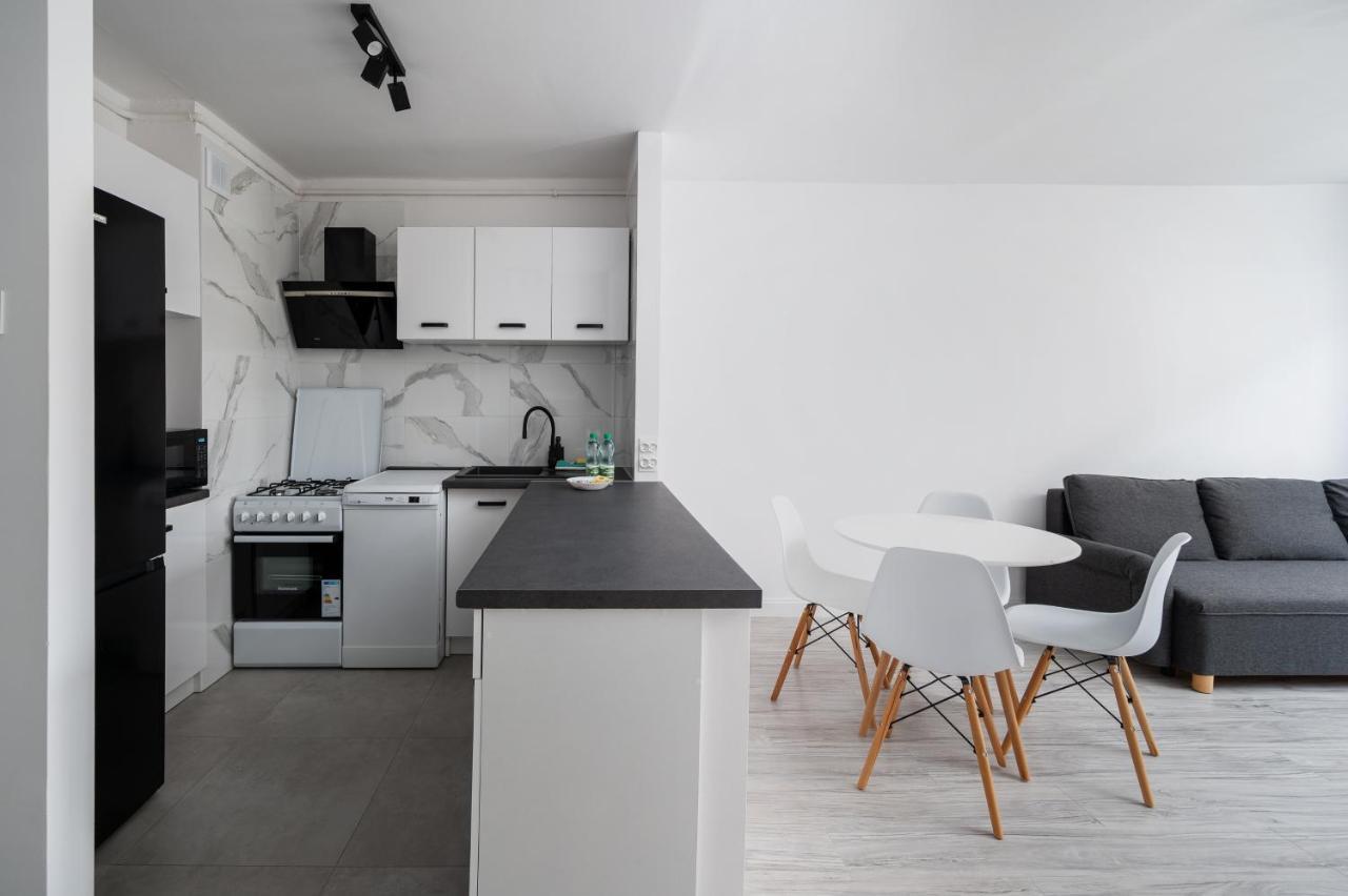 Wierzbno Modern Apartment Varsóvia Exterior foto